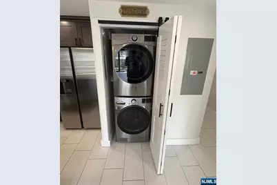281 Park Street 2L #2L, Hackensack, NJ 07601 - Photo 10