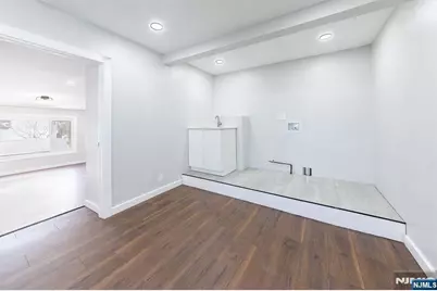 34 Kearney Street, Lyndhurst Township, NJ 07071 - Photo 10