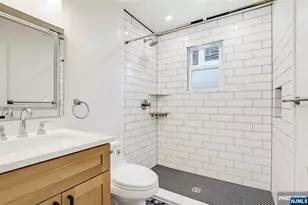 48 Kendall Dr, Sayreville, NJ 08859 - Photo 10