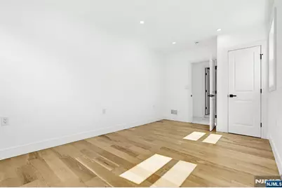 48 Kendall Drive, Sayreville, NJ 08859 - Photo 22