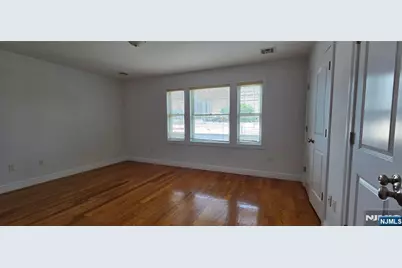 2160 Hoyt Avenue 2B #2B, Fort Lee, NJ 07024 - Photo 14