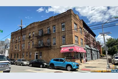 397 Avenue C 303 #303, Bayonne, NJ 07002 - Photo 1