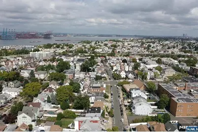 397 Avenue C 303 #303, Bayonne, NJ 07002 - Photo 16