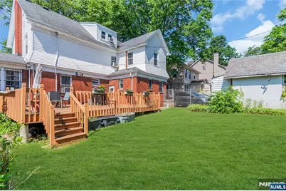 87 Keer, Newark, NJ 07112 - Photo 32