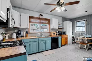 87 Keer, Newark, NJ 07112 - Photo 8