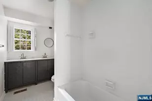 154 N Franklin Tpke, Ho Ho Kus, NJ 07423 - Photo 10