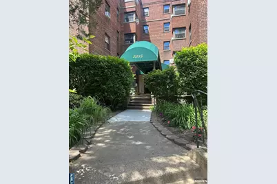 2335 Hudson Terrace C6 #C6, Fort Lee, NJ 07024 - Photo 1