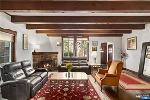 16 Summit Rd, Clifton, NJ 07012 - Photo 4