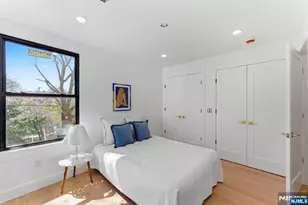 113 Oak St, Jersey City, NJ 07304 - Photo 26