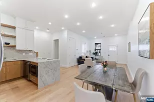 113 Oak St, Jersey City, NJ 07304 - Photo 4