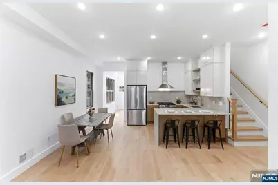 113 Oak Street, Jersey City, NJ 07304 - Photo 22