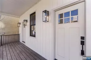 113 Oak St, Jersey City, NJ 07304 - Photo 10