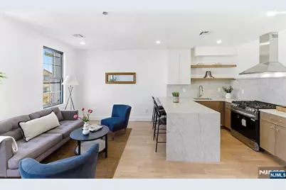 113 Oak Street, Jersey City, NJ 07304 - Photo 8
