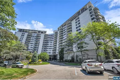 1 Claridge Drive 212 #212, Verona, NJ 07044 - Photo 10