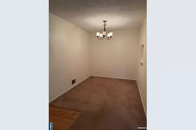 397 Poets Way 397 #397, Mahwah, NJ 07430 - Photo 6