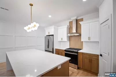 496 Central Avenue, Carlstadt, NJ 07072 - Photo 8