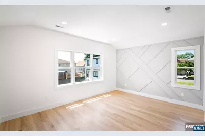 496 Central Avenue, Carlstadt, NJ 07072 - Photo 26