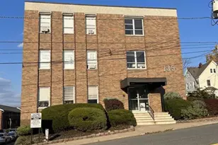 135 Fort Lee Road Ll1, Leonia, NJ 07605 - Photo 1