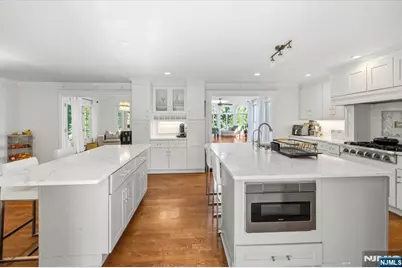 207 Herbert Avenue, Closter, NJ 07624 - Photo 12