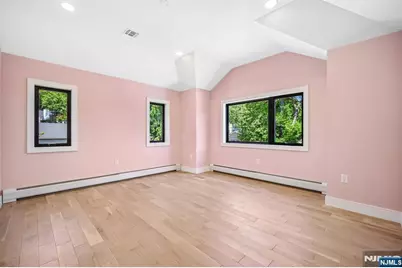 33 Lincoln Avenue, River Edge, NJ 07661 - Photo 30