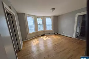 555 10th St, Newark, NJ 07103 - Photo 2