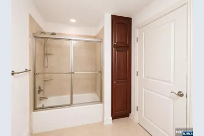 5512 City Place 5512 #5512, Edgewater, NJ 07020 - Photo 12