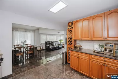 64 Orchard, Clifton, NJ 07012 - Photo 8