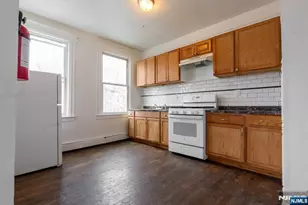 410 Chadwick Ave 2, Newark, NJ 07112 - Photo 2