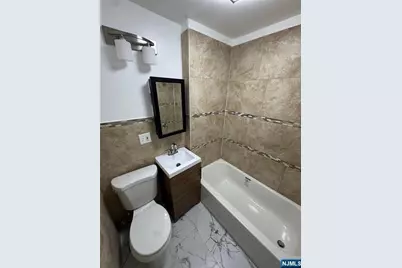 132 Goodwin Avenue 1 #1, Newark, NJ 07112 - Photo 6