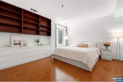 600 Harbor Boulevard 928 #928, Weehawken, NJ 07086 - Photo 6