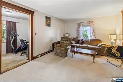 204 Herman Street, Hackensack, NJ 07601 - Photo 8