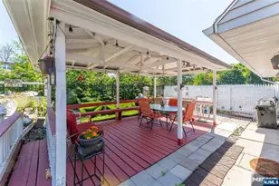 72 Clarendon Pl, Hackensack, NJ 07601 - Photo 34