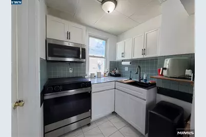 173 Corabelle Avenue 2 #2, Lodi, NJ 07644 - Photo 2