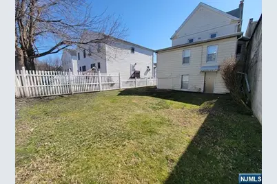 90 Ackerson Street, Hackensack, NJ 07601 - Photo 2