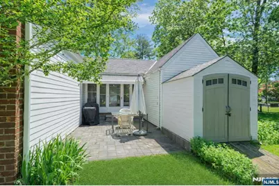 389 Bergen Boulevard, Oradell, NJ 07649 - Photo 22