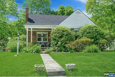 389 Bergen Boulevard, Oradell, NJ 07649 - Photo 1