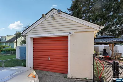 663 Paulison Avenue, Clifton, NJ 07011 - Photo 32
