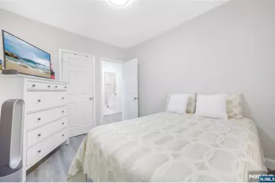 64 Demott Avenue, Clifton, NJ 07011 - Photo 22