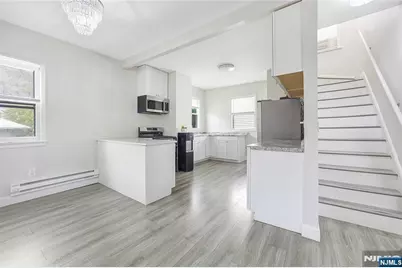 64 Demott Avenue, Clifton, NJ 07011 - Photo 12