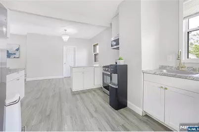 64 Demott Avenue, Clifton, NJ 07011 - Photo 10