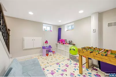 61 Roosevelt Street, Cresskill, NJ 07626 - Photo 22