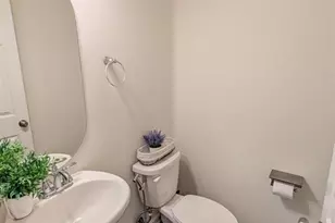 85 Truman Dr, Wood Ridge, NJ 07075 - Photo 10