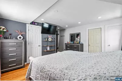 155 Ivy, Newark, NJ 07106 - Photo 18