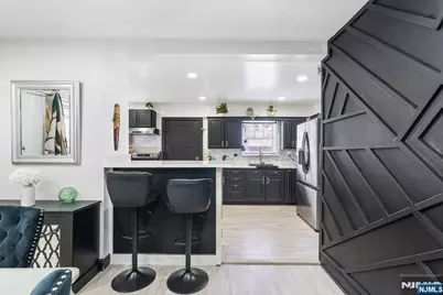 155 Ivy, Newark, NJ 07106 - Photo 8