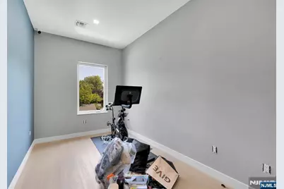 314 Passaic Avenue, Rutherford, NJ 07070 - Photo 32