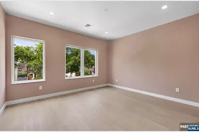 314 Passaic Avenue, Rutherford, NJ 07070 - Photo 34