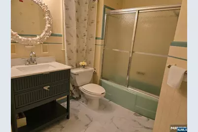 328 Ridgewood Avenue, Ridgewood, NJ 07450 - Photo 22