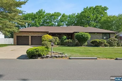 16 Cutter Avenue, Edison, NJ 08820 - Photo 22