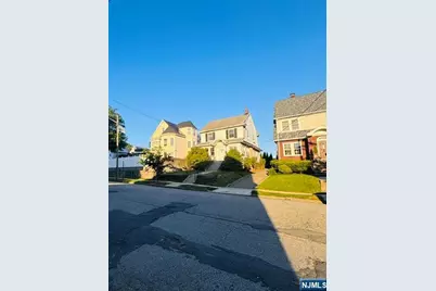 18 Pleasant Place, Kearny, NJ 07032 - Photo 6