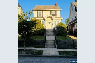 18 Pleasant Place, Kearny, NJ 07032 - Photo 1
